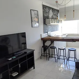  Apartamento In Bed With Lisbon 11k